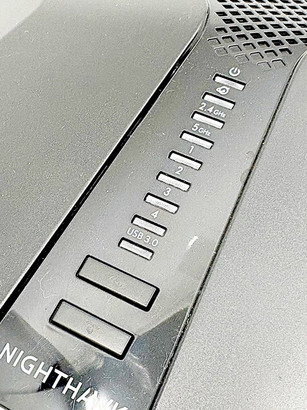 NETGEAR Nighthawk AX3600 WiFi 6 Router RAX41 Fast Dual Band - Picture 6 of 10